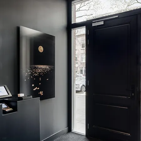 Отель Le Petit Marin Boutique 3*