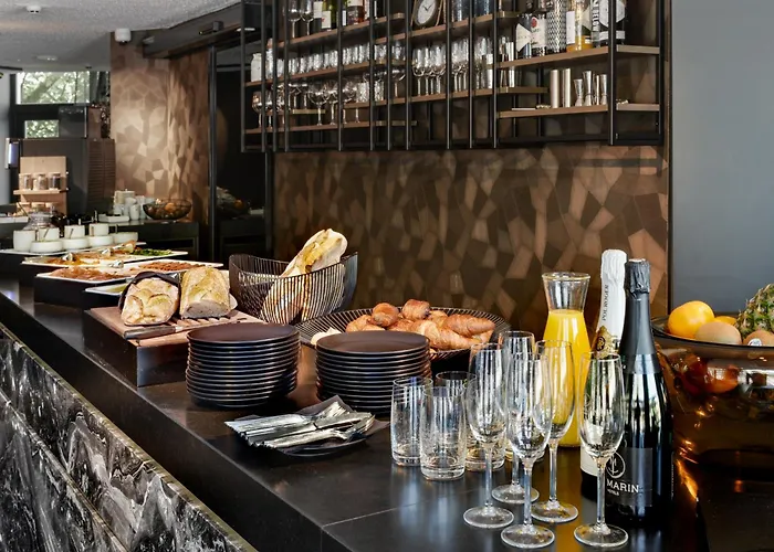 Отель Le Petit Marin Boutique