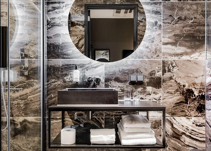 Le Petit Marin Boutique Отель 3*